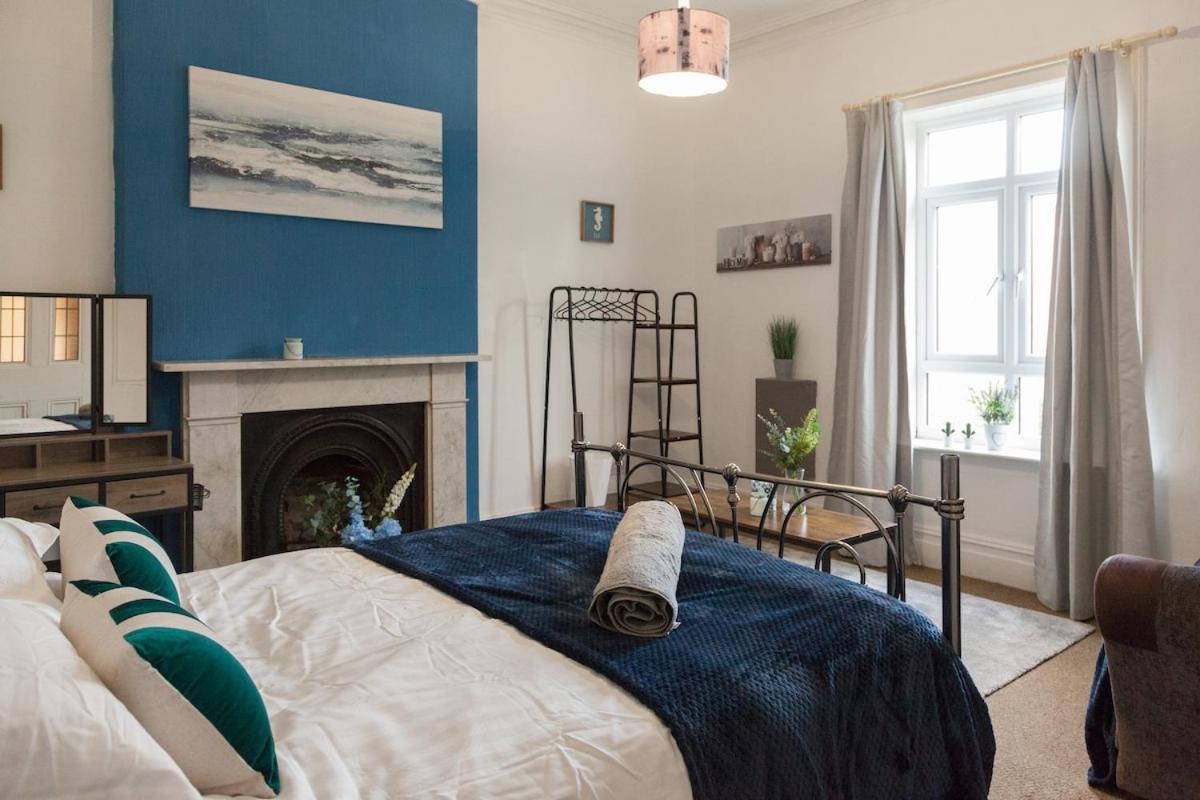 Victorian Elegance At Kingscliffe, Sleeps 17 Villa Manchester Eksteriør billede