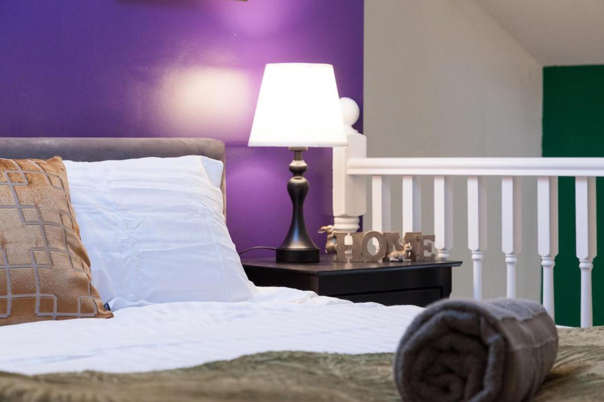 Victorian Elegance At Kingscliffe, Sleeps 17 Villa Manchester Eksteriør billede