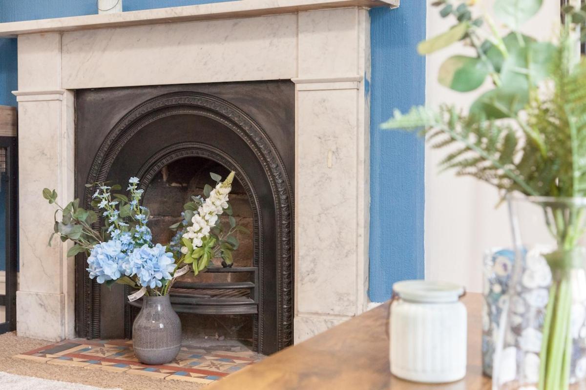 Victorian Elegance At Kingscliffe, Sleeps 17 Villa Manchester Eksteriør billede
