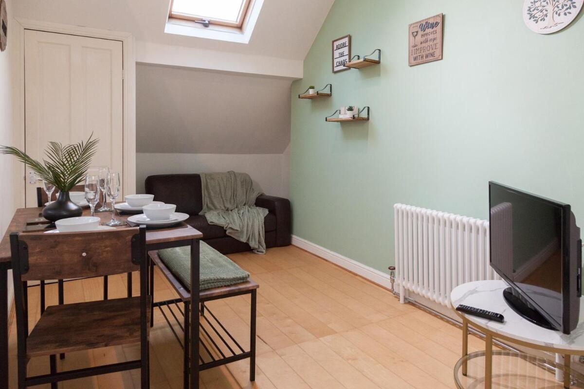 Victorian Elegance At Kingscliffe, Sleeps 17 Villa Manchester Eksteriør billede
